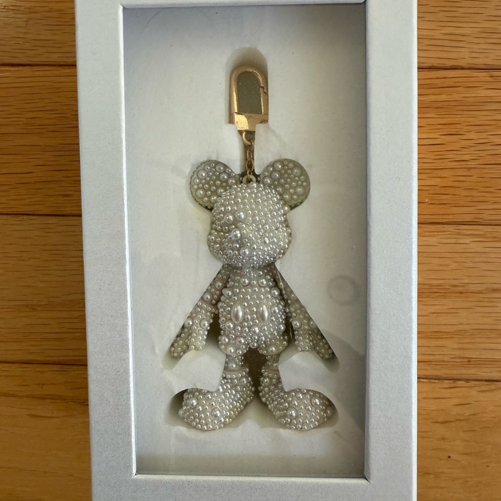 Baublebar X Disney Mickey Mouse Bag Backpack Charm Keychain Ivory Pearl NIB